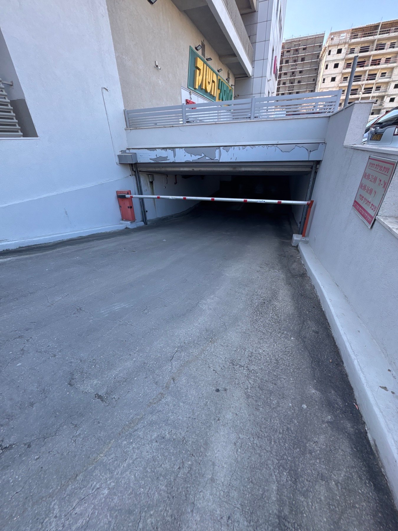 High-rise residential — shelter access
