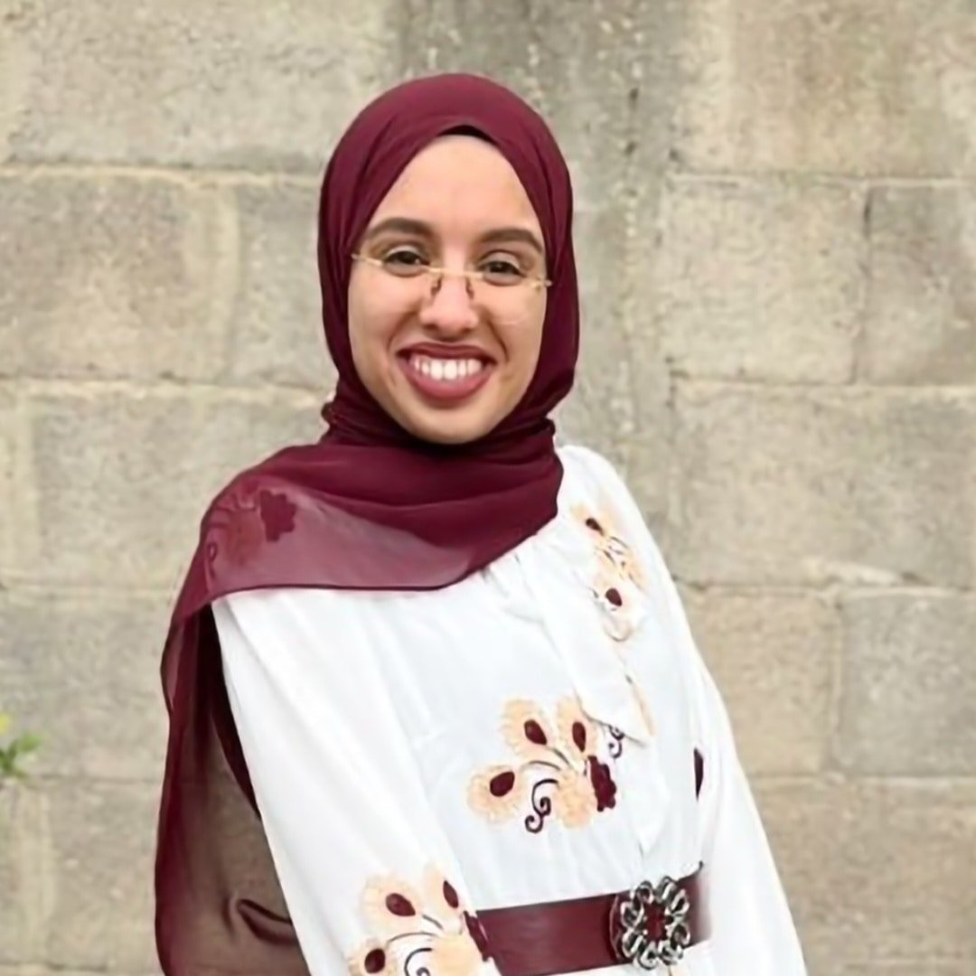 تسنيم ابوفول