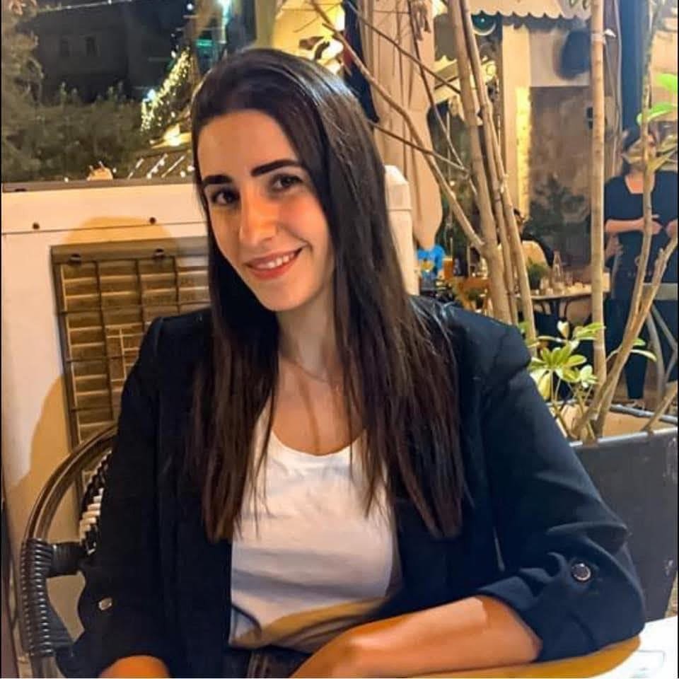 عدن خليلية