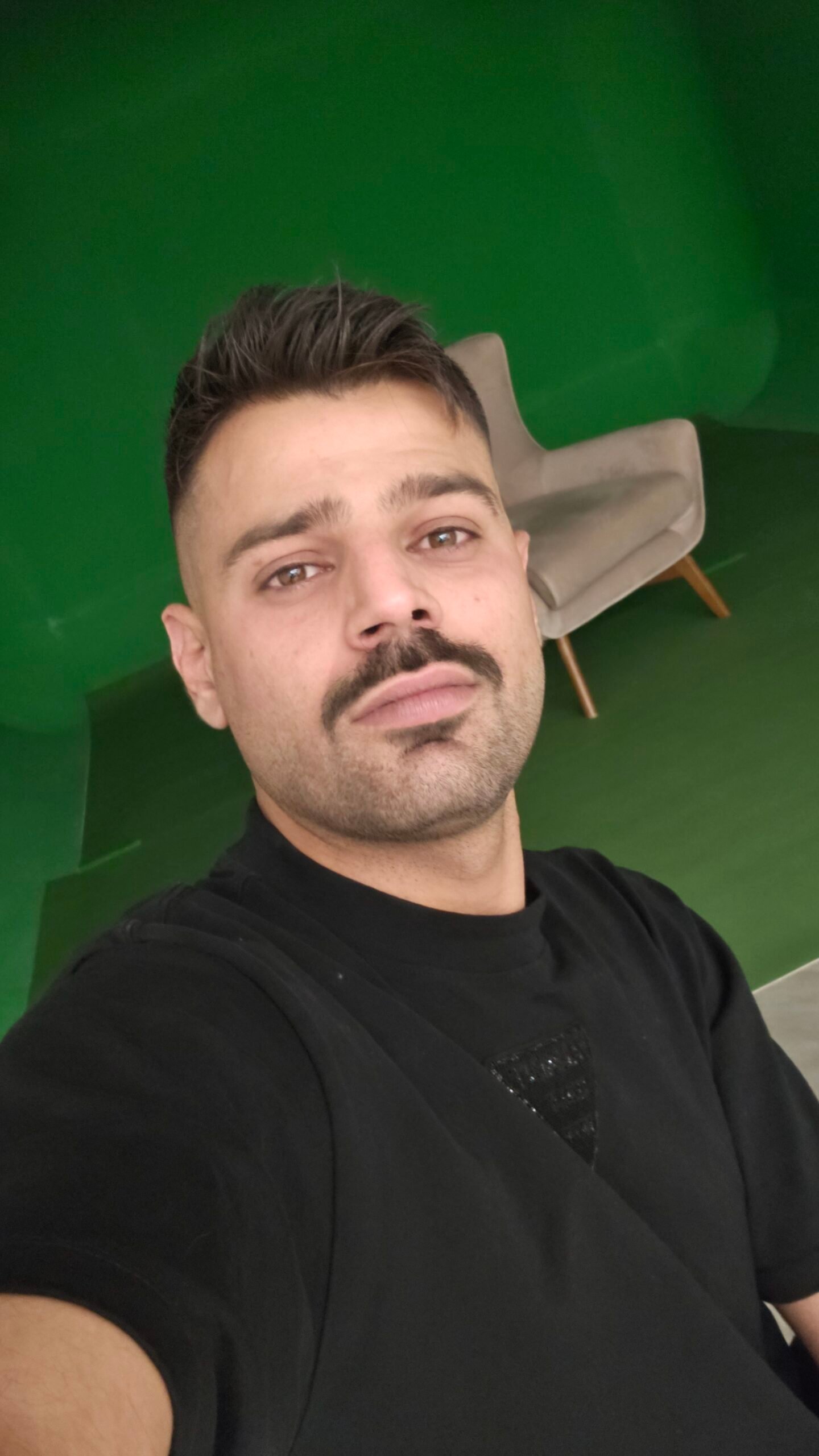 ادهم اسعد مجاهد